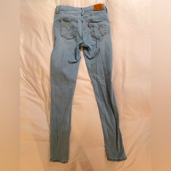 Levi’s Jeans - Picture 3 of 8